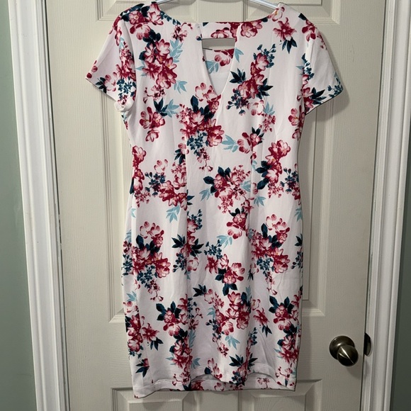 Maternity dress - Picture 4 of 7